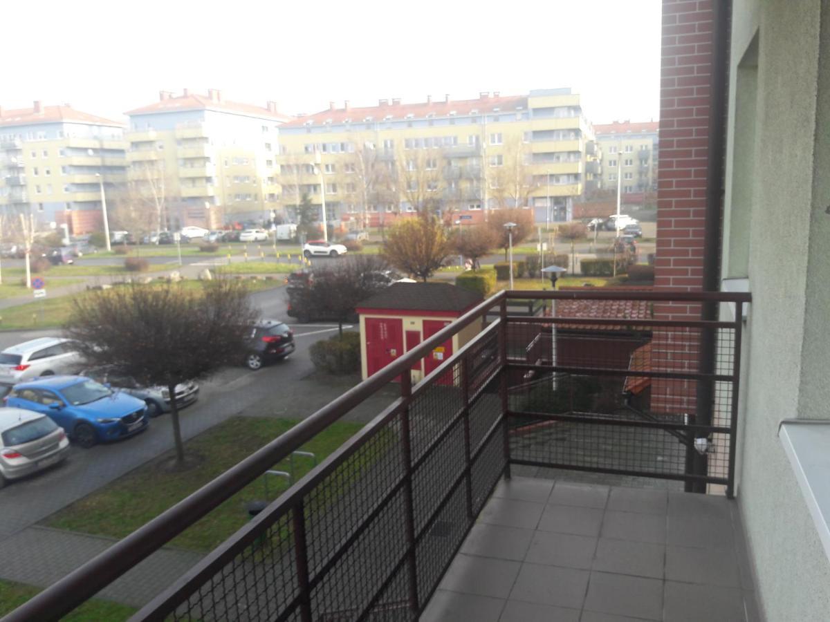 Apartamento Stronska Breslavia Exterior foto